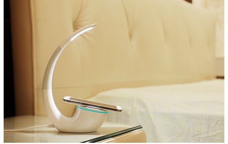 Wireless Charger Phantom Table Lamp