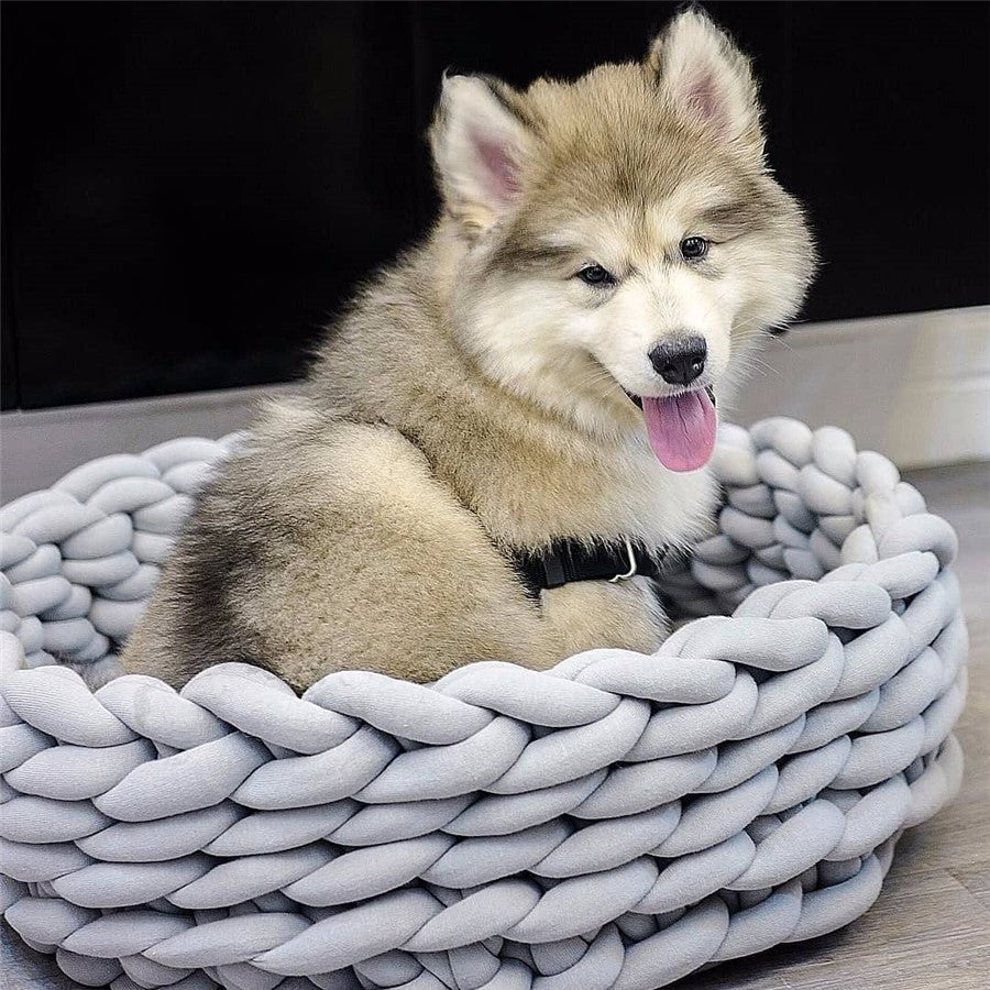 Hand Woven Chunky Knit Pet Bed