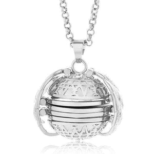 Expanding Photo Locket Necklace